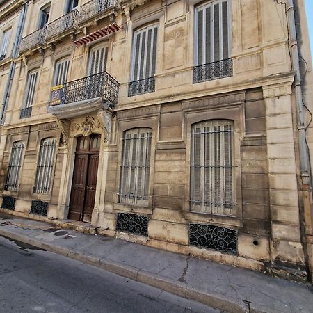 Nimes: Appartement L'Auguste Centre-Ville. מראה חיצוני תמונה